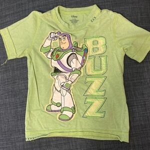 Disney Kids Light Green Buzz Lightyear Tee size 5-6 boys